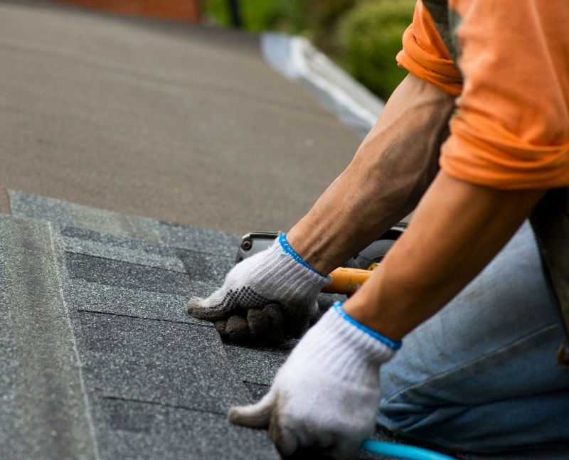 Asphalt Shingles Installation in Decatur, TN